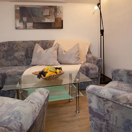Haus Schwaller Πανσιόν